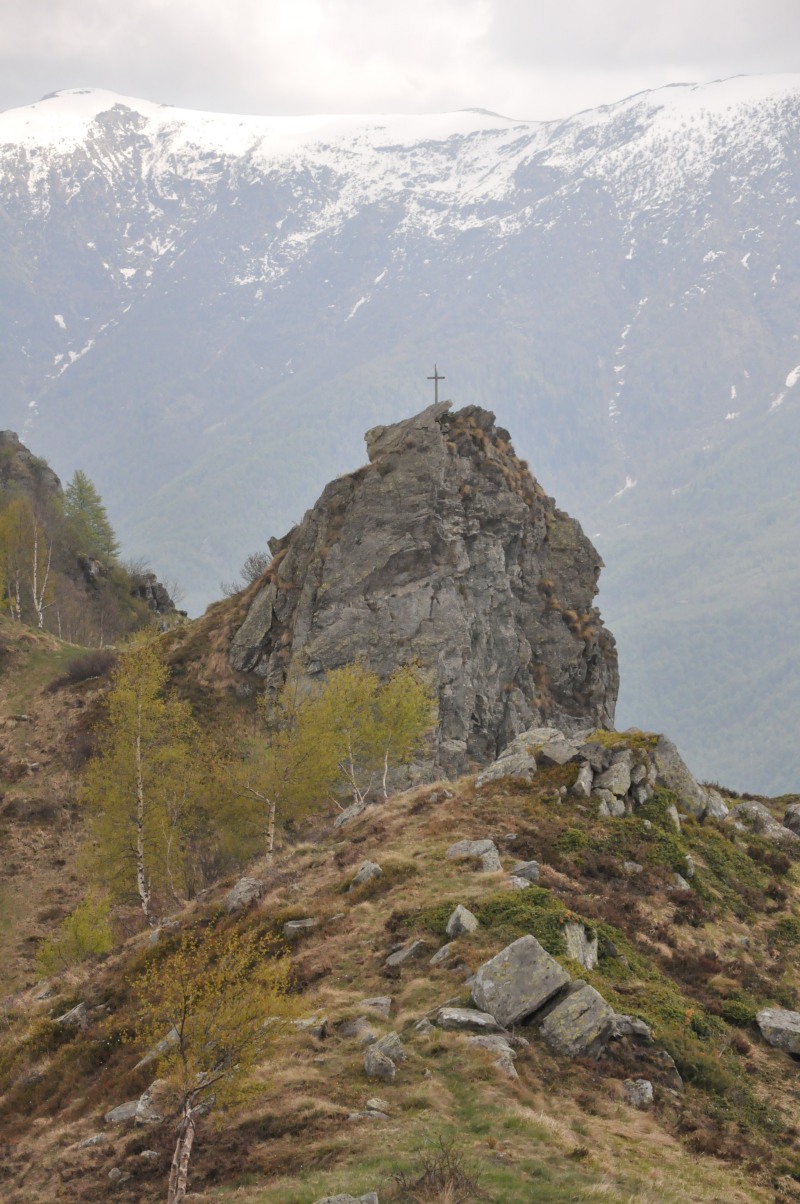 walkinpiedmont-escursioni-trekking-ciaspole-mtb-Dent-dla-vej