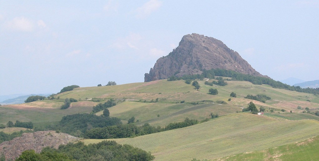 walkinpiedmont-escursioni-trekking-ciaspole-mtb-Pietra-Parcellara