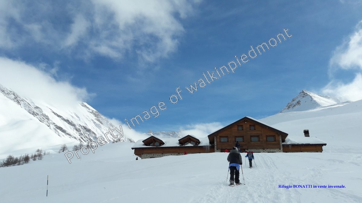 walkinpiedmont-escursioni-trekking-ciaspole-mtb-lago-Rifugio-Bonatti