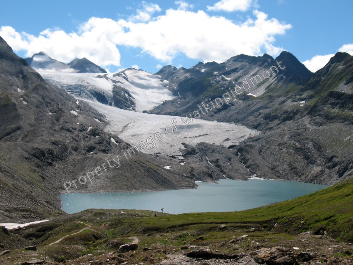 walkinpiedmont-escursioni-trekking-ciaspole-mtb-lago-del-Gries-Nufenenpass-Passo-della-Novena