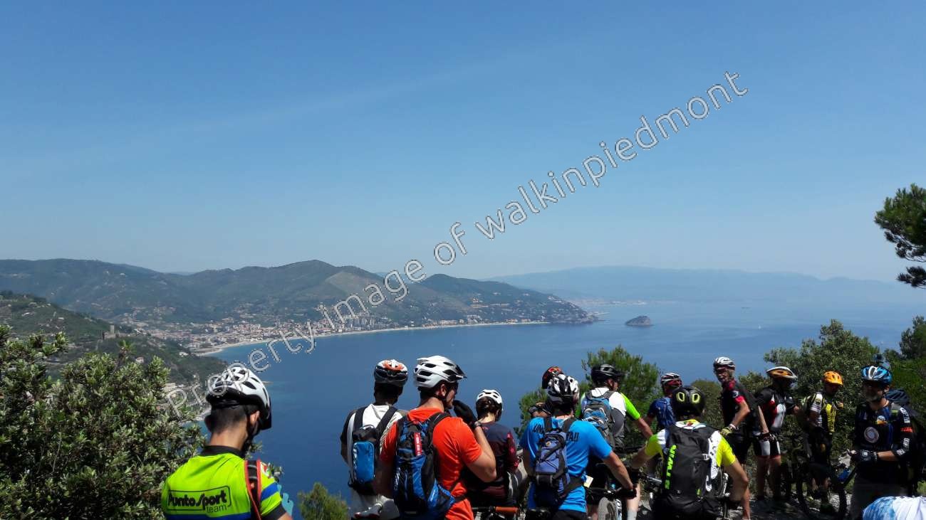 walkinpiedmont-escursioni-trekking-ciaspole-mtb-Finale-MTB_01